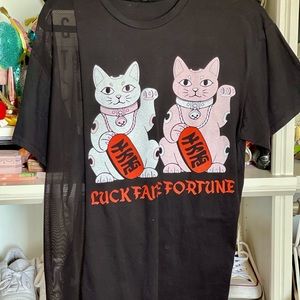 Missguided Fortune Cat tee